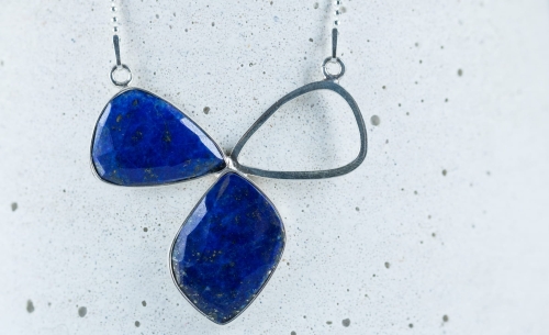 Naszyjnik z lapis lazuli