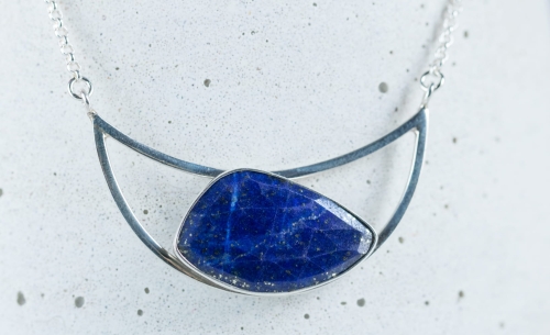 Naszyjnik z lapis lazuli