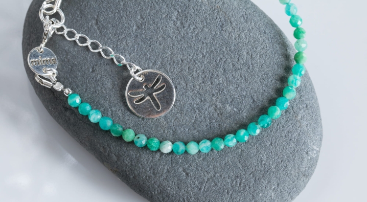 4ac0bb7c78ac6999c9f76a5f55aa8233