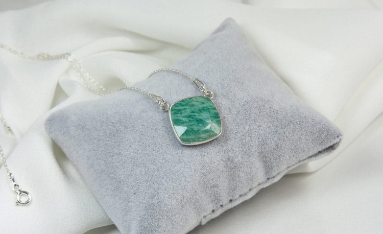 Naszyjnik z amazonitem