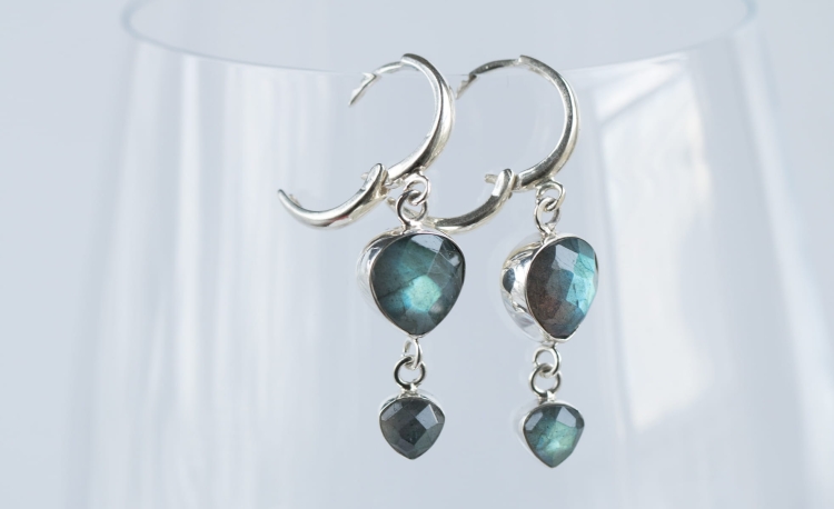 kolczyki labradoryty