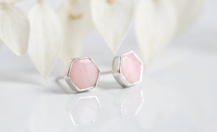 różowy opal