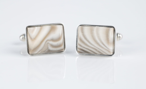 Spinki do mankietów z prostokątnym krzemieniem pasiastym