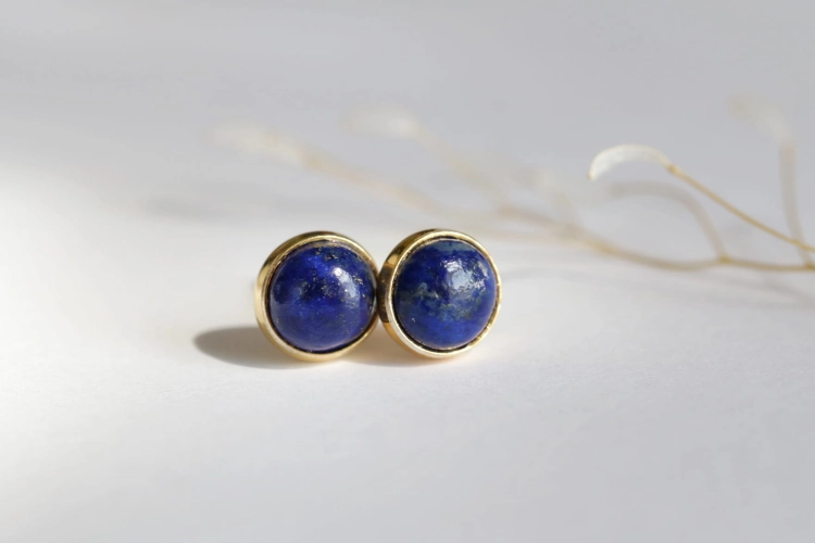 sztyfty z lapis lazuli