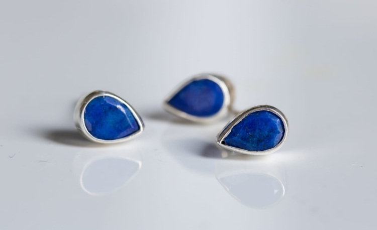 sztyfty lapis lazuli