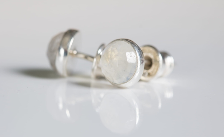 Kamienie księżycowe