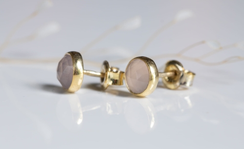 Sztyfty złocone z agatem różanym