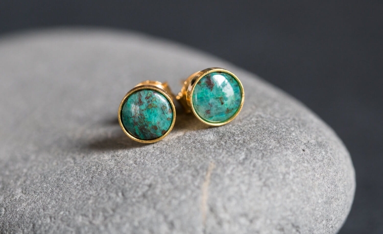 Pozłacane sztyfty z kuprytem