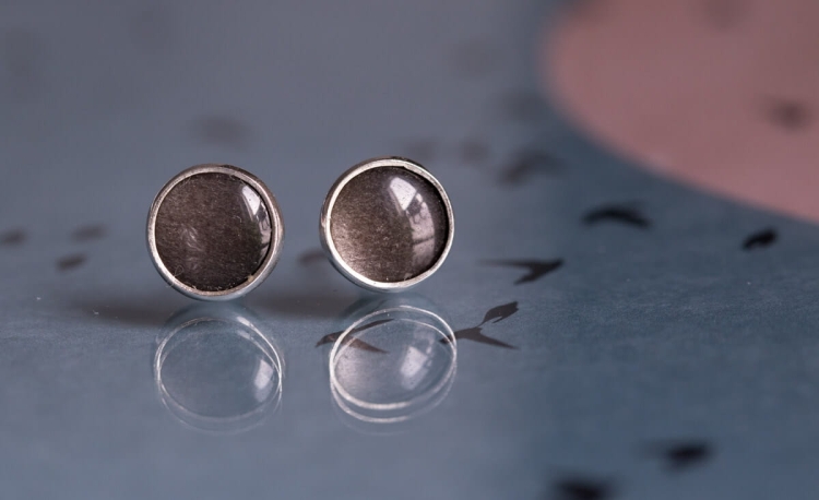 Srebrne kolczyki z obsydianem