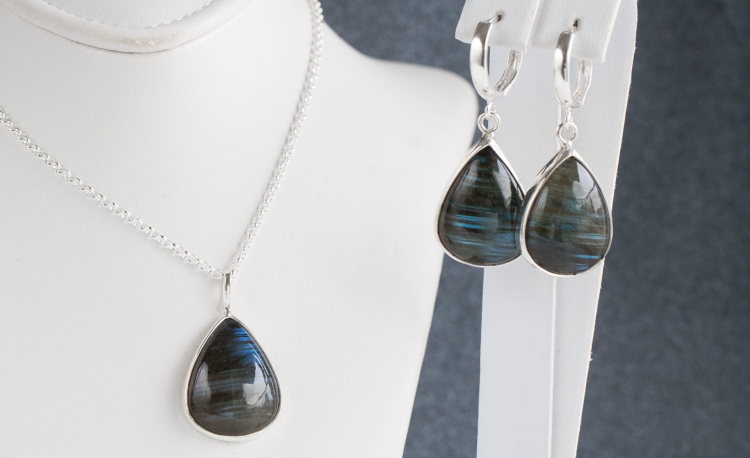 Wiszące kolczyki z labradorytem krople i naszyjnik do kompletu
