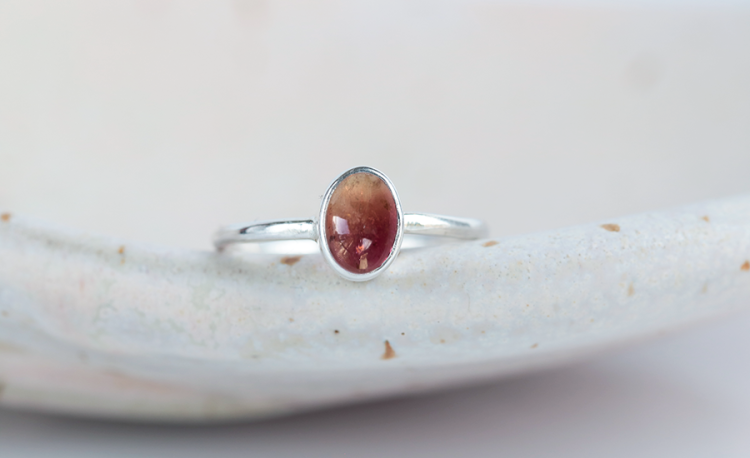Srebrny pierścionek z turmalinem arbuzowym