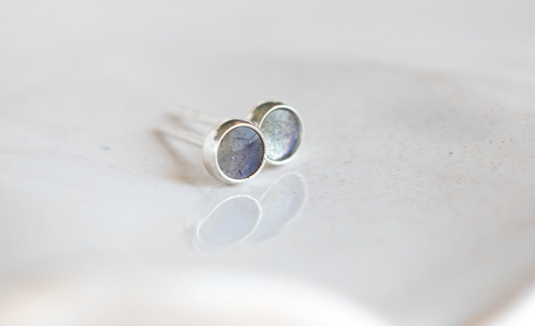 Kolczyki z labradorytem 4mm