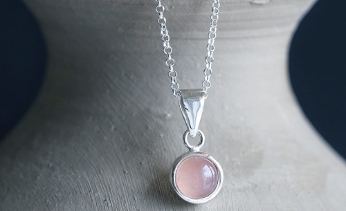 Naszyjnik z kwarcem różowym srebrze