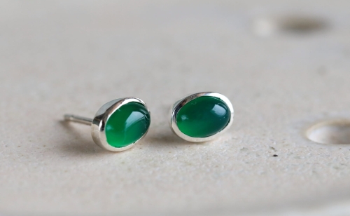 Srebrne sztyfty z owalnymi agatami