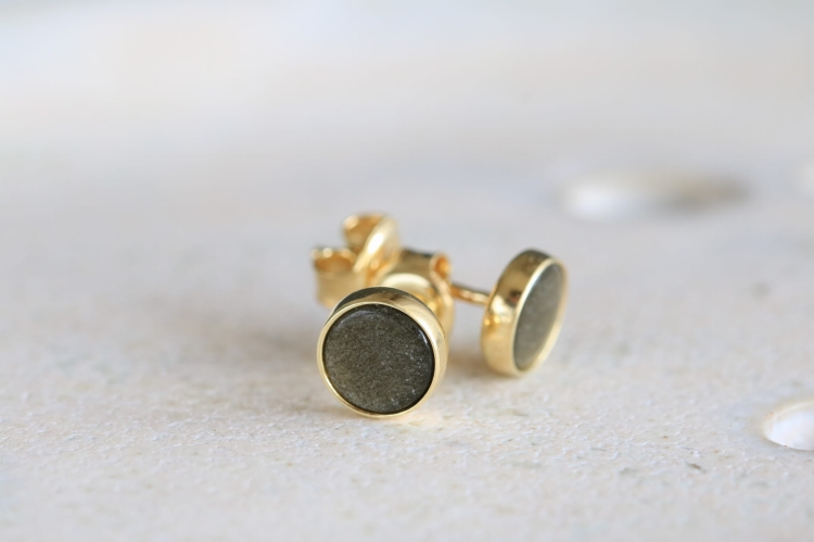 Pozłacane sztyfty z obsydianem złocistym