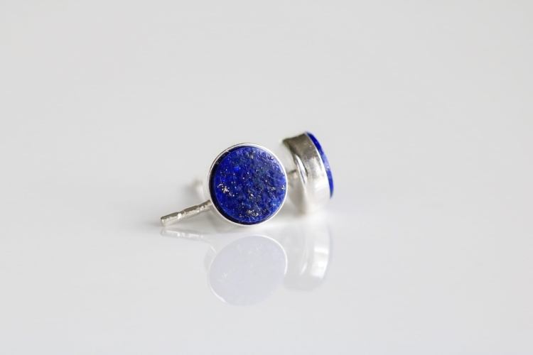 Sztyfty z lapis lazuli