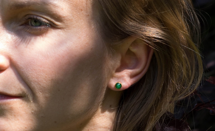 Złocone sztyfty z zielonym awenturynem