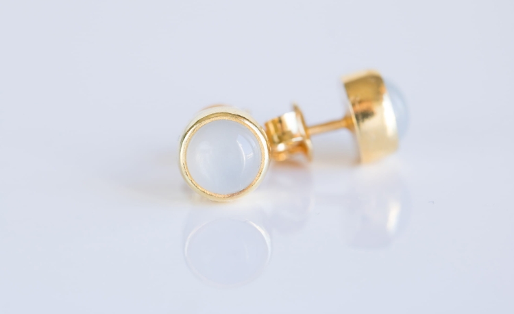 Kamień księżycowy - kolczyki srebrne pozłacane