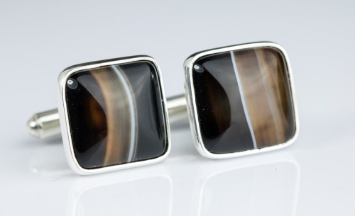 Spinki do mankietów z brązowym kamieniem