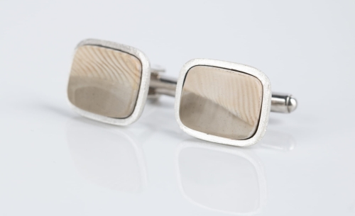 Spinki do mankietów z krzemieniem pasiastym