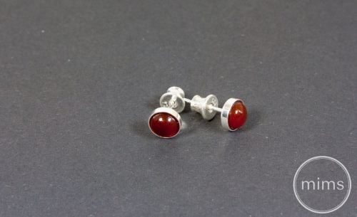 Czerwone kamienie karneole